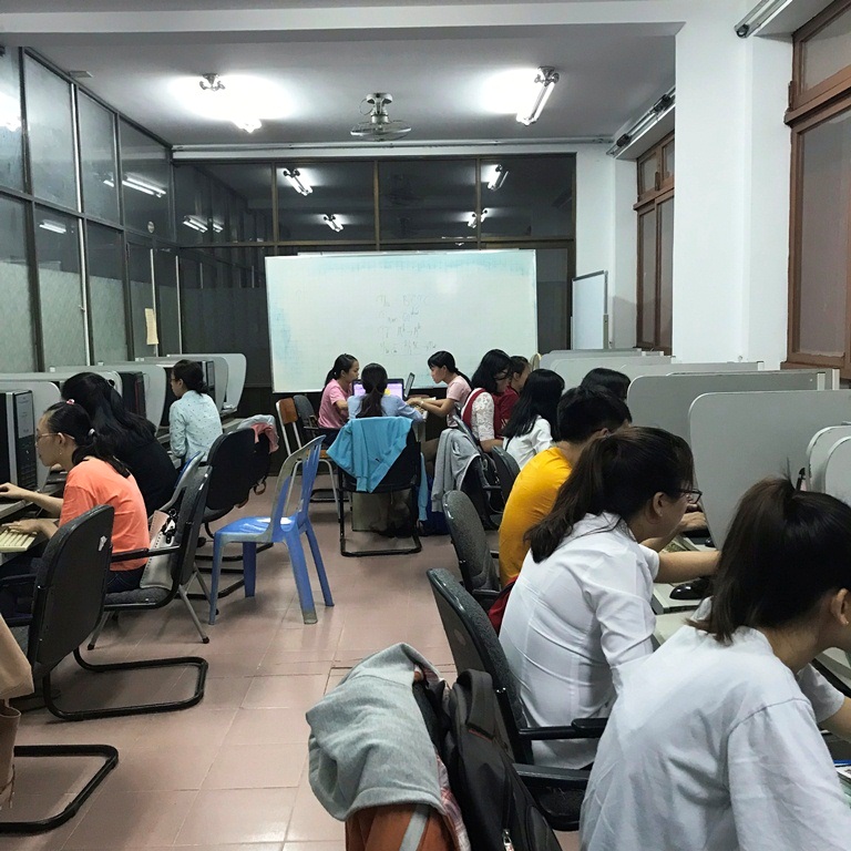 Hình ảnh lớp học kế toán tổng hợp thực hành tại Lâm Minh Long Bình Dương 4
